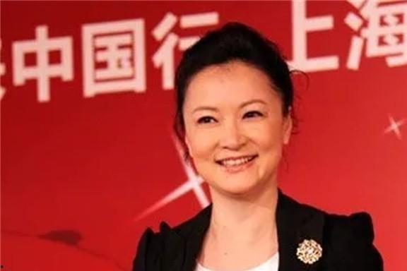 袁鸣的老公是谁,揭秘她的神秘丈夫身份