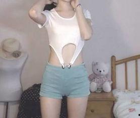 郭mini在线看无码,网络红人的真实生活